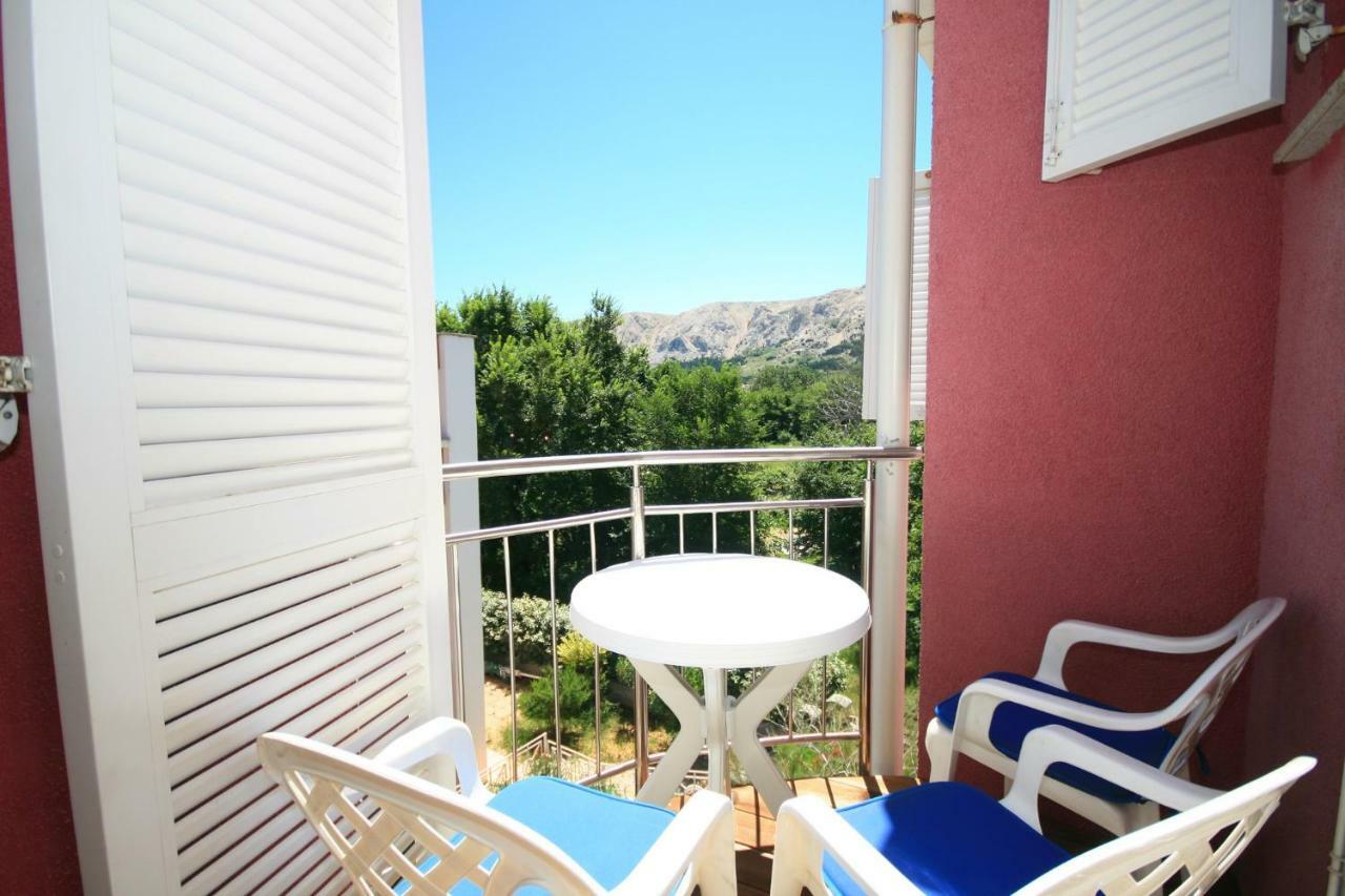 Apartment Mimoza 5, Baska, Krk Buitenkant foto